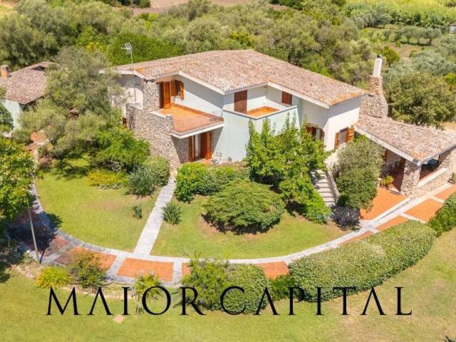 Villa in vendita a Olbia SS