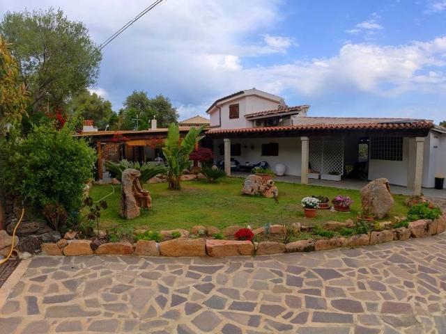 Villa in vendita a Olbia SS