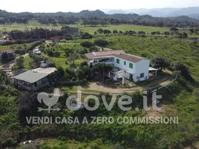 Villa in vendita a Olbia OT