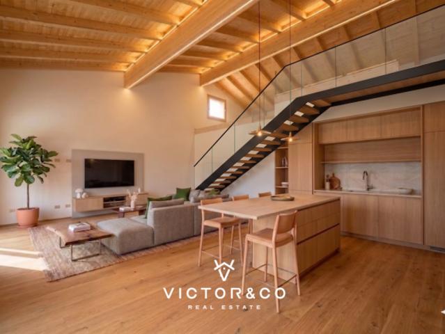 Villa in vendita a Oleggio