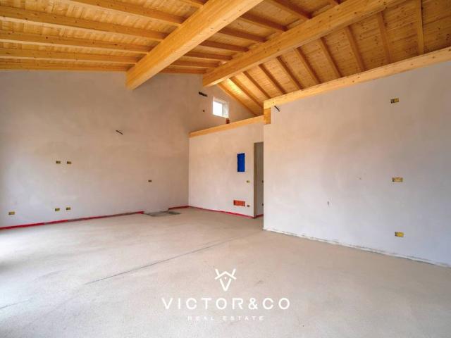 Villa in vendita a Oleggio NO