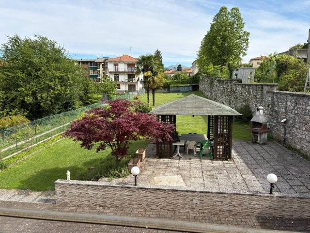 Villa in vendita a Olgiate Comasco CO
