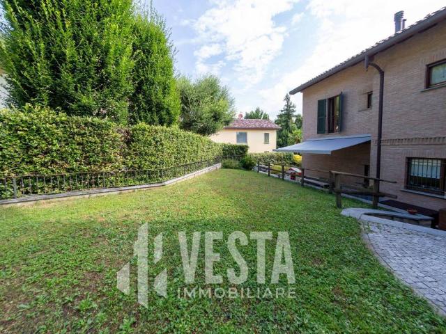 Villa in vendita a Olgiate Molgora LC