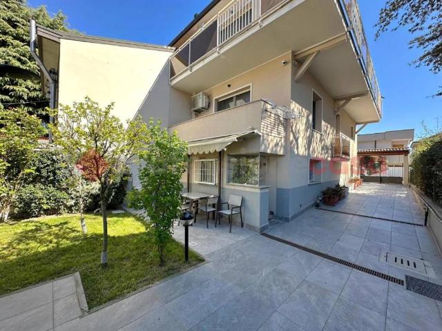 Villa in vendita a Opera MI