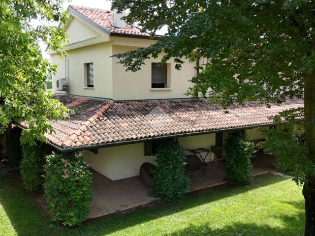 Villa in vendita a Oppeano VR