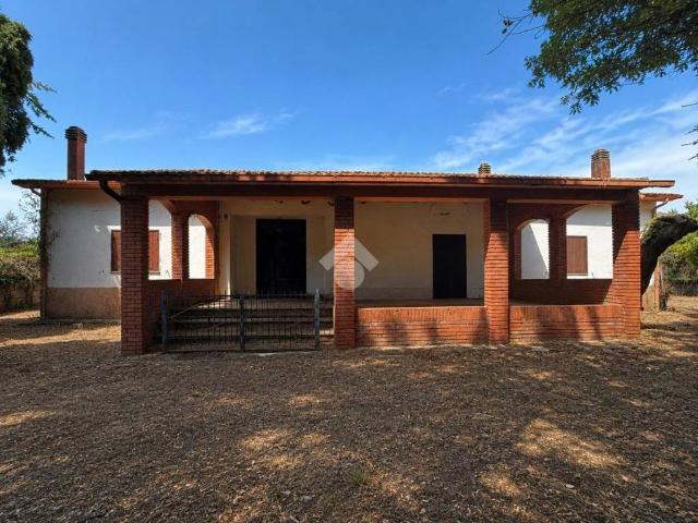 Villa in vendita a Orte VT