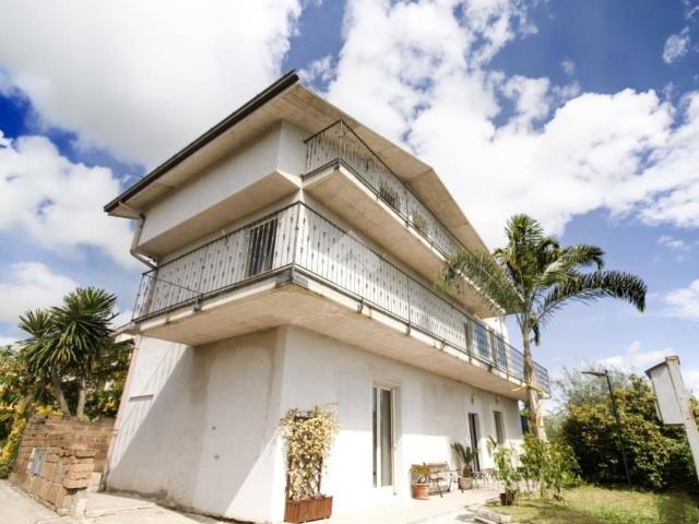 Villa in vendita a Ortona CH