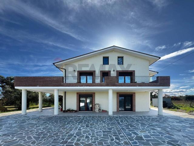 Villa in vendita a Ortona