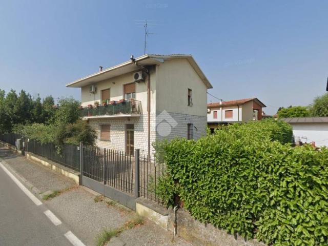 Villa in vendita a Orzinuovi BS