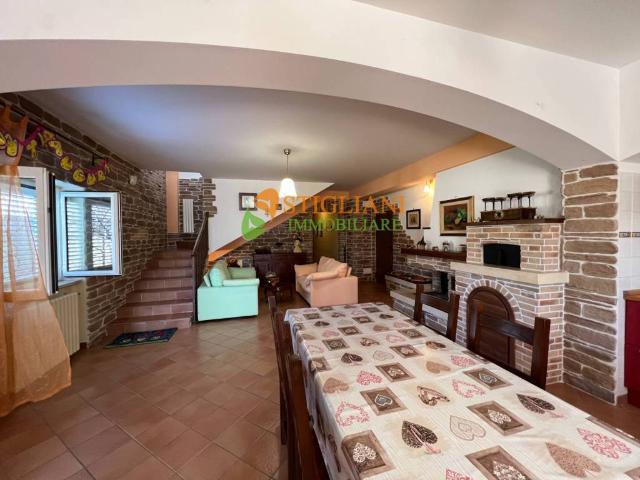 Villa in vendita a Oratino CB