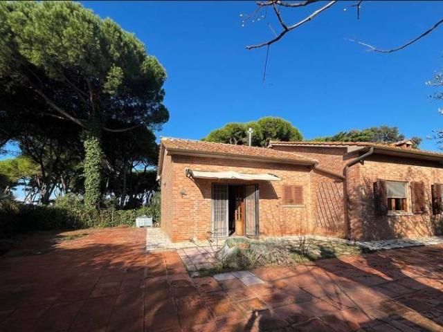 Villa in vendita a Orbetello GR
