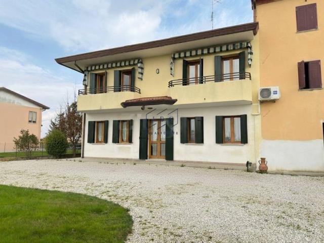 Villa in vendita a Ormelle TV
