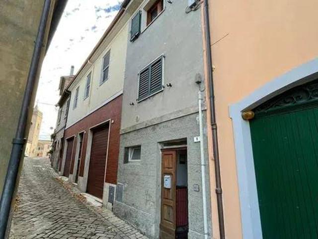 Villa in vendita a Ostra Vetere AN