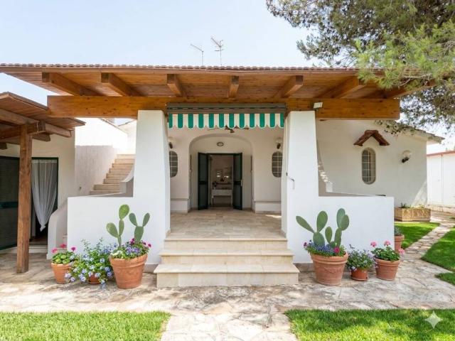 Villa in vendita a Ostuni BR