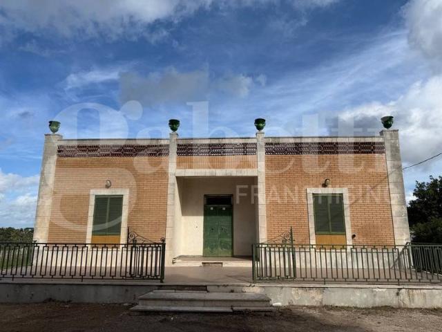 Villa in vendita a Ostuni BR
