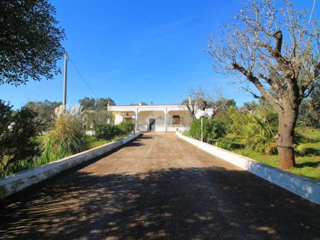 Villa in vendita a Ostuni BR