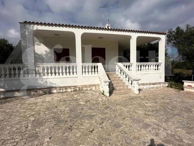 Villa in vendita a Ostuni