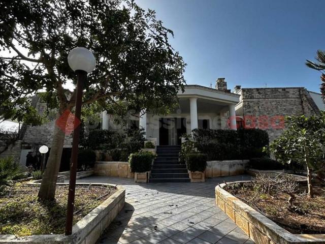 Villa in vendita a Ostuni