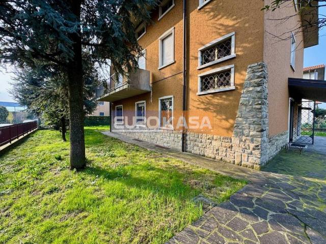 Villa in vendita a Osio Sotto BG
