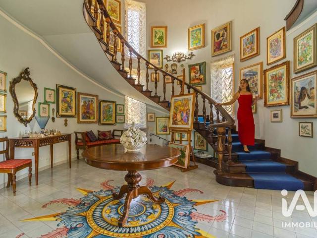 Villa in vendita a Osimo AN