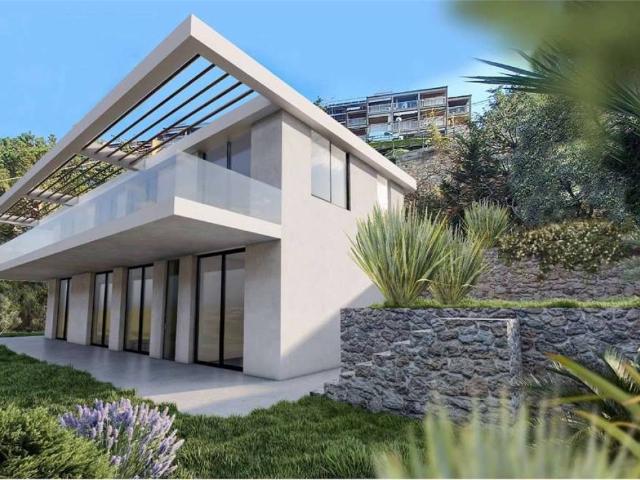 Villa in vendita a Ospedaletti IM