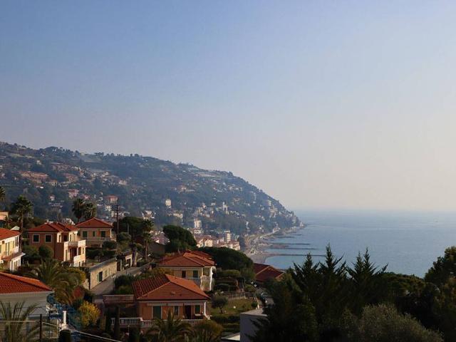 Villa in vendita a Ospedaletti IM