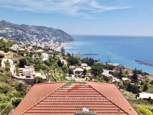 Villa in vendita a Ospedaletti IM