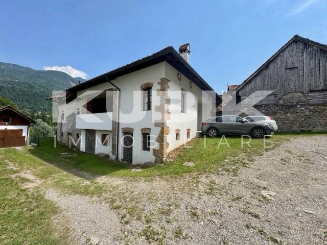 Villa in vendita a Ovaro UD