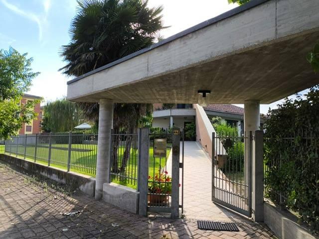 Villa in vendita a Oviglio AL