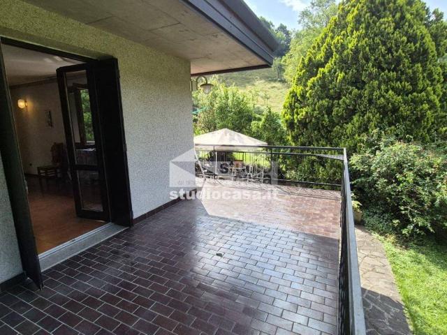Villa in vendita a Lovere BG