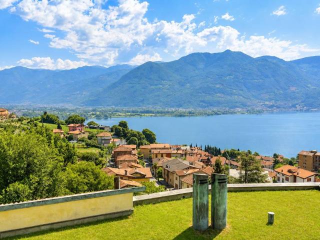 Villa in vendita a Lovere BG