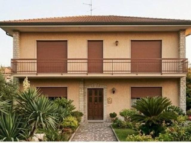 Villa in vendita a Loano
