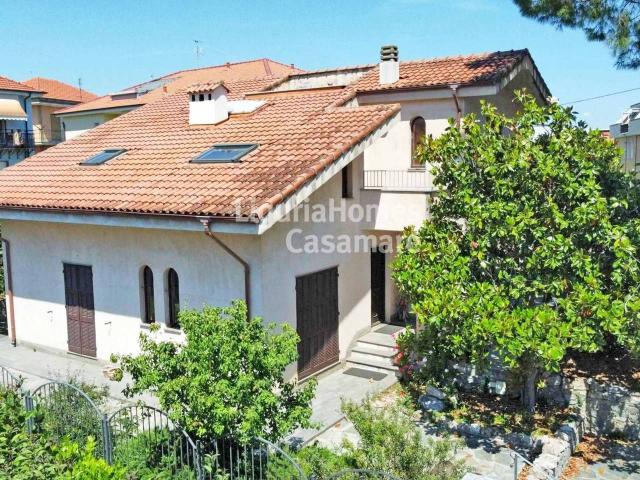 Villa in vendita a Loano