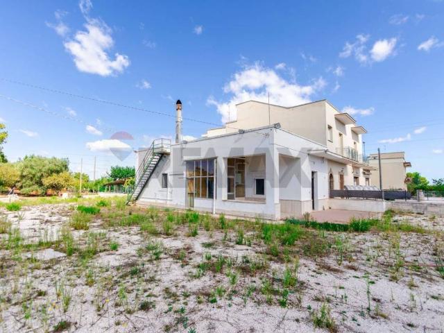 Villa in vendita a Locorotondo BA