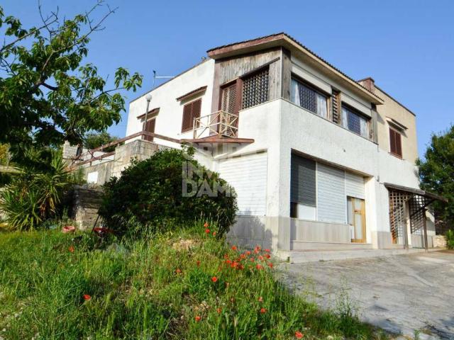 Villa in vendita a Locorotondo BA