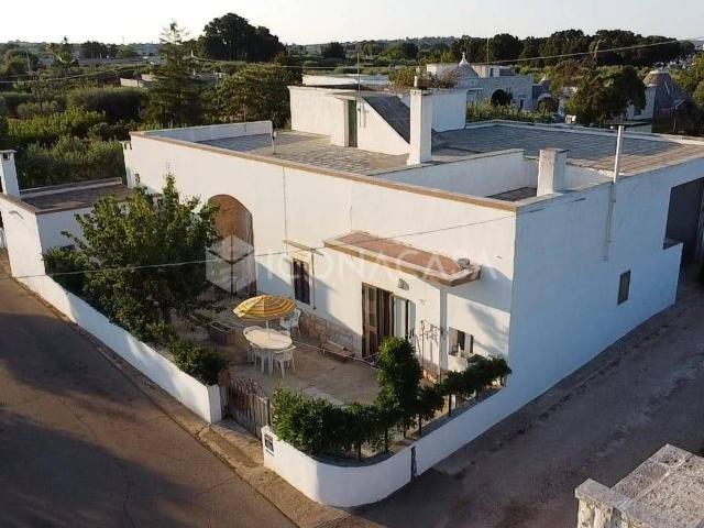 Villa in vendita a Locorotondo BA