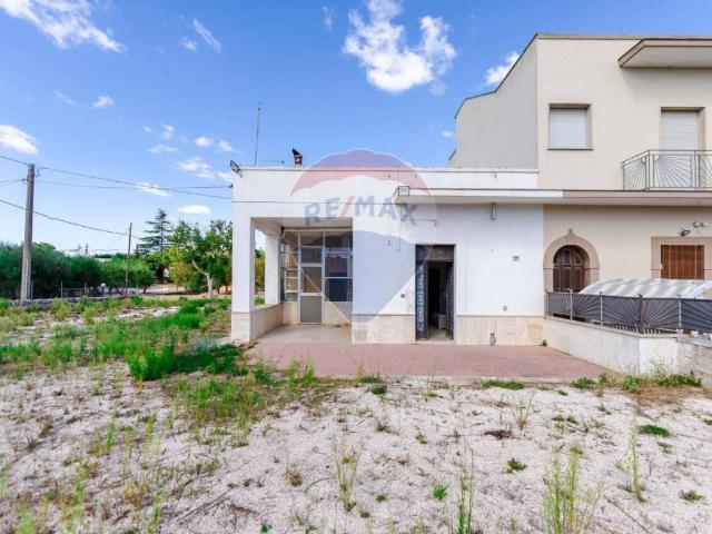 Villa in vendita a Locorotondo BA