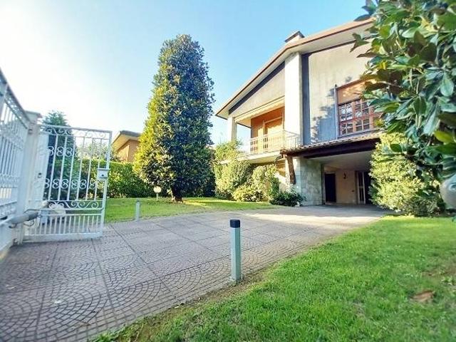 Villa in vendita a Lodi LO