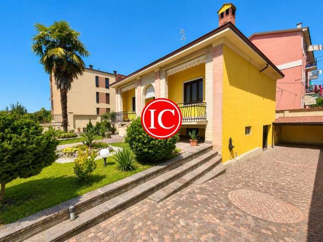 Villa in vendita a Lodi LO