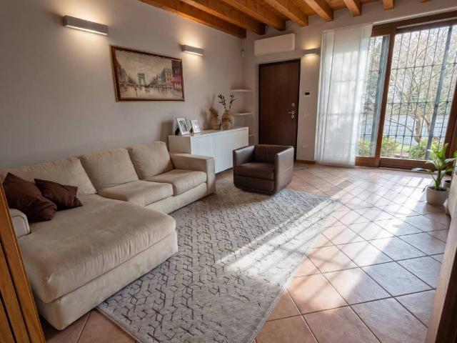 Villa in vendita a Lodi LO