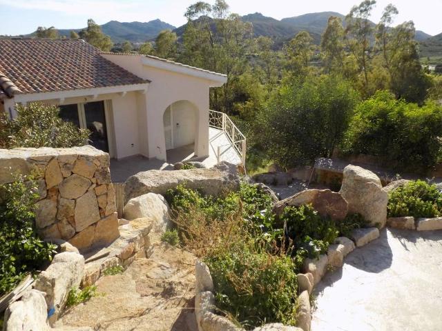 Villa in vendita a Loiri Porto San Paolo SS