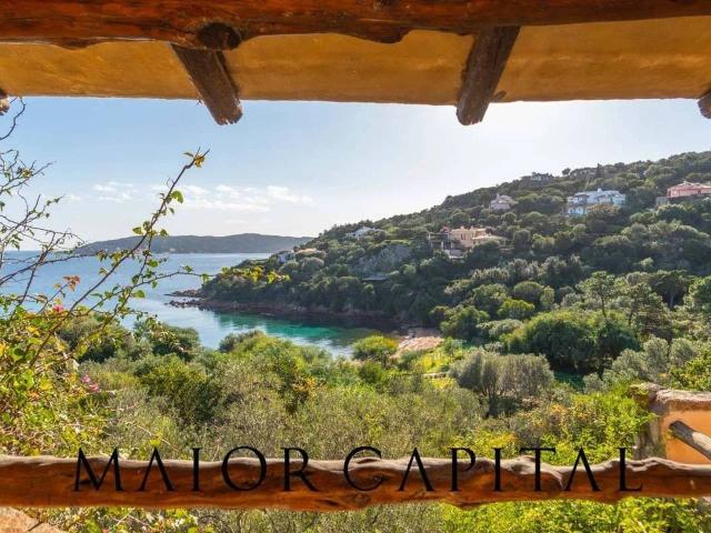 Villa in vendita a Loiri Porto San Paolo