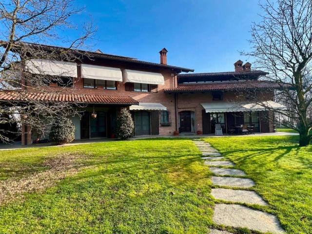 Villa in vendita a Lombardore TO