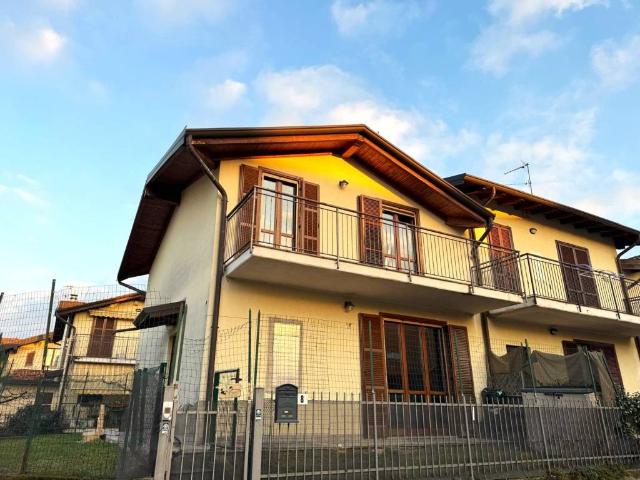 Villa in vendita a Lonate Ceppino VA