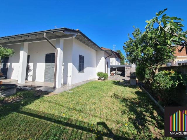 Villa in vendita a Lonate Pozzolo VA