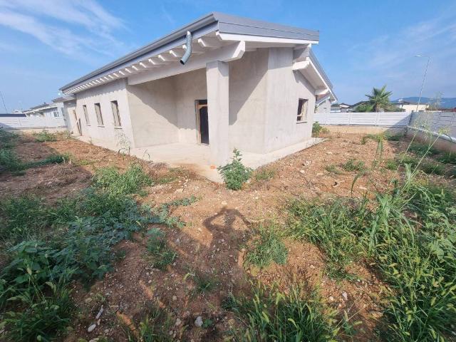 Villa in vendita a Lonato del Garda BS