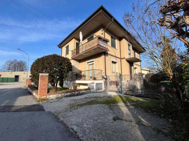 Villa in vendita a Longare VI