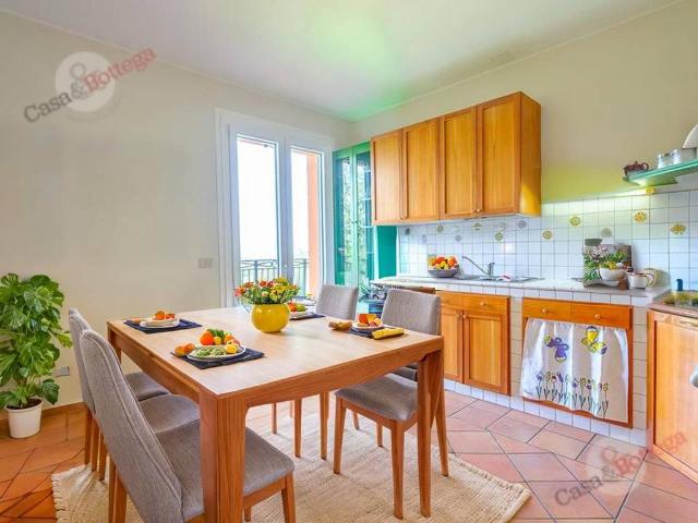 Villa in vendita a Longiano FC