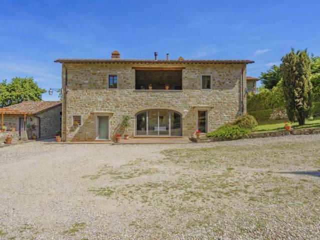 Villa in vendita a Londa FI