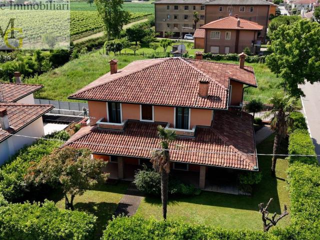 Villa in vendita a Lonigo
